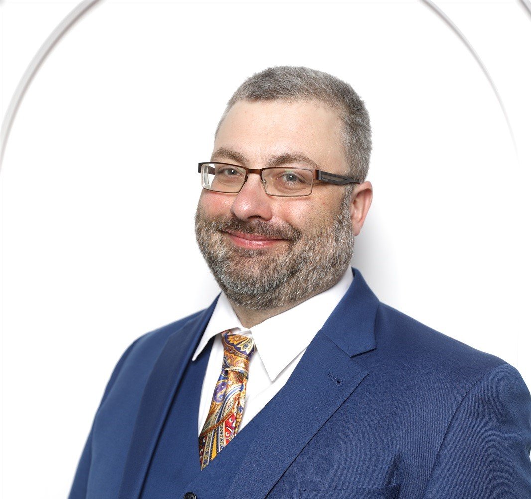 48c4b56b698f-TimSarrantonio_2022Headshot